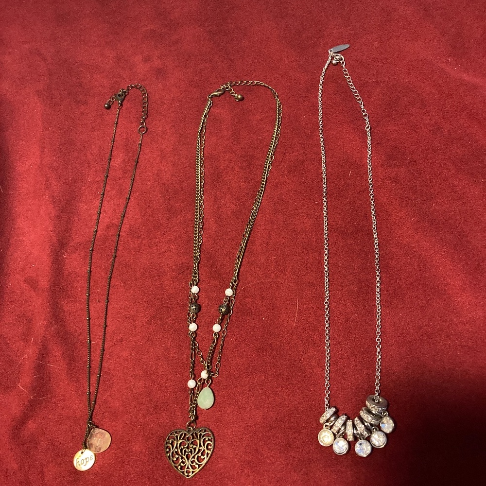Lot of 3 necklaces